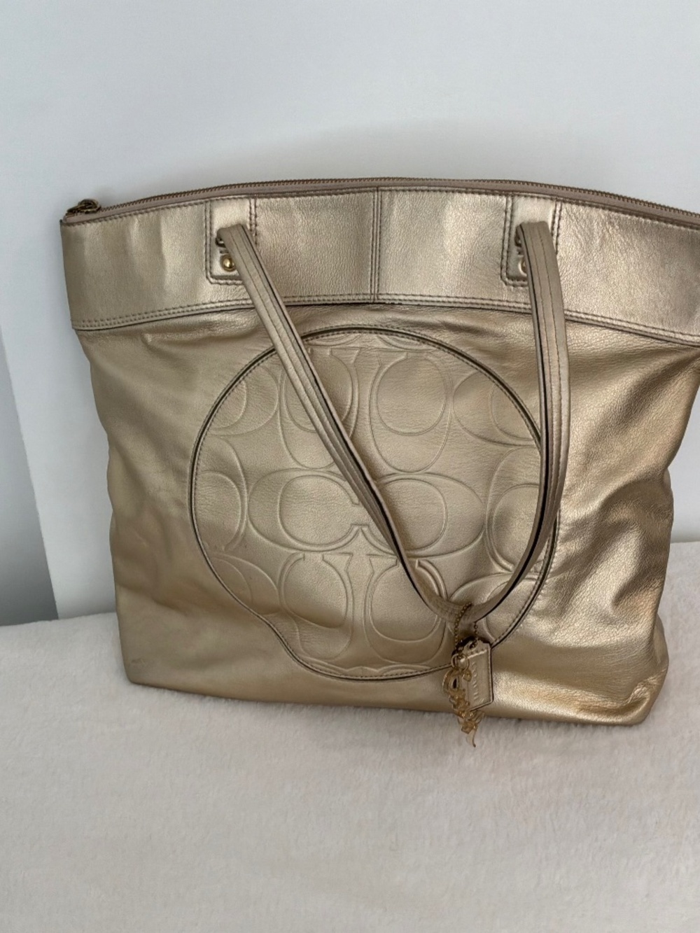 COACH Laura Gold Metallica Leather Tote Bag Charm F18336 Vintage